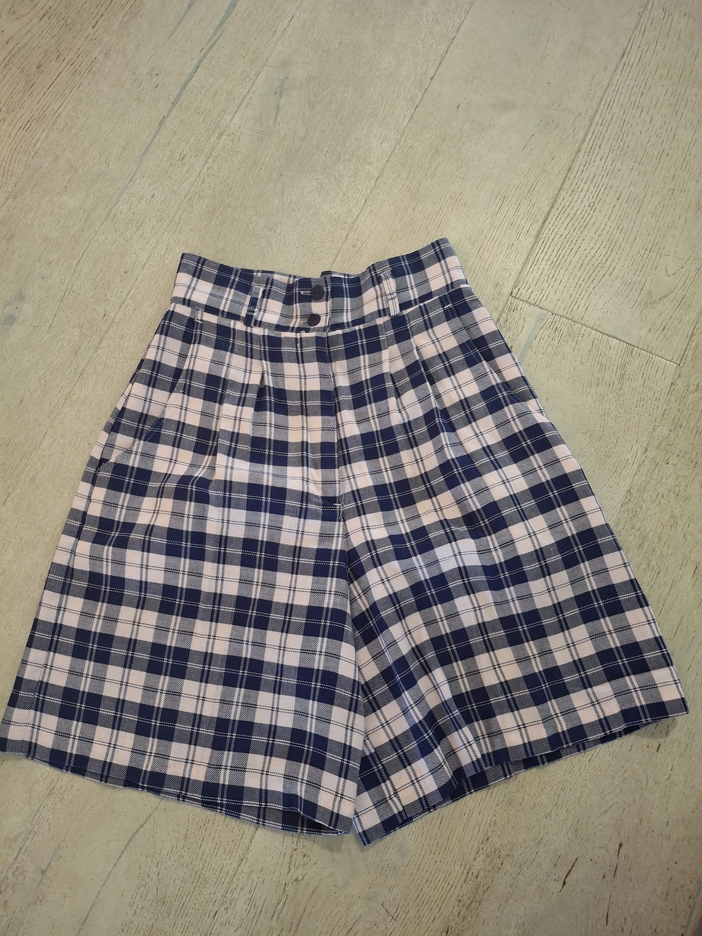 Vintage High Waist Plaid Women’s Shorts in Navy and Light Pink